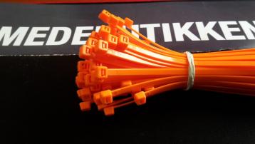 Kabelbinder orange 4,8 x 200 mm. 100 stk. Kabelbinder orange 4,8 x 200 mm. 100 stk.
