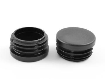 Plastprop til runde rør Ø101,6 3,6-6 mm. sort (fladt hoved)