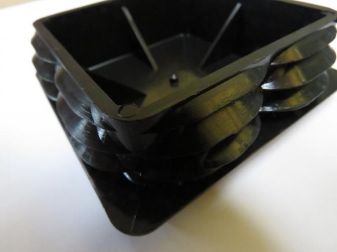 Plastprop til firkantrør 100x100, 1,0-4,0 mm - Sort