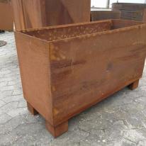 Plantekasse i cortenstål, med ben, 1000 x 400 x 500+100(ben) mm